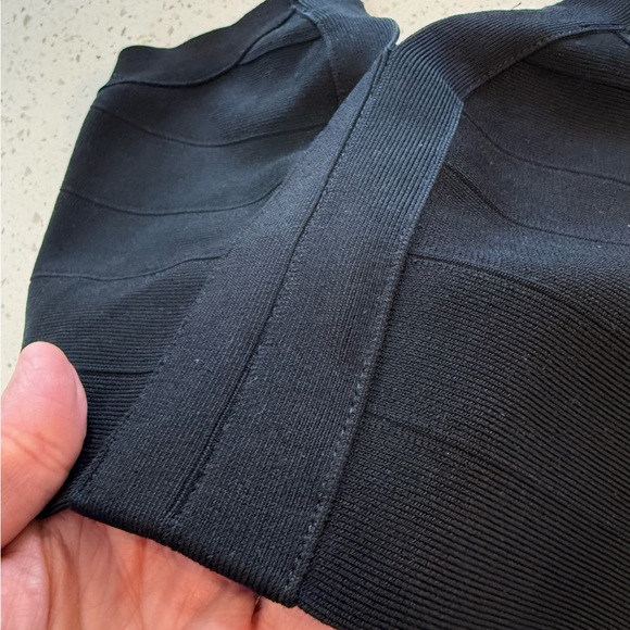 GUESS Black Mirage Ottoman Bandage Crop Tank Top Womens Y2K XS Sexy Stretch Span - Picture 9 of 14